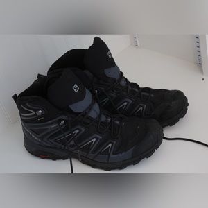 Men’s Salomon X Ultra 4 Gor-Tex Hiking Boots